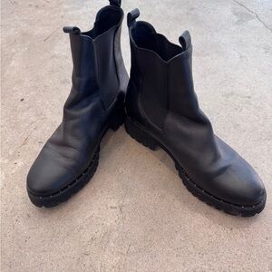 Freda Salvador Brooke Rain Resistant Boot in Black 8.5